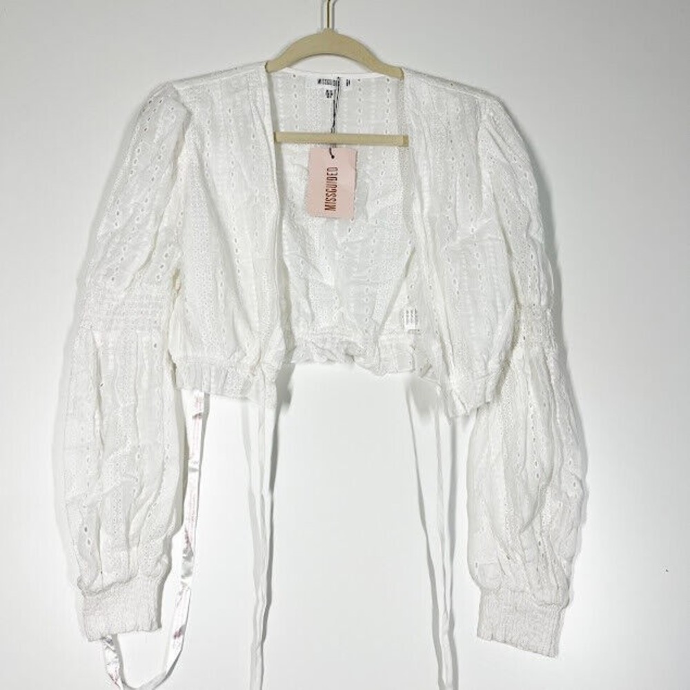 Missguided Women White Cord Broderie Tie Crop Top Eyelet Plunge V-Neck 6 NWT - Picture 2 of 12